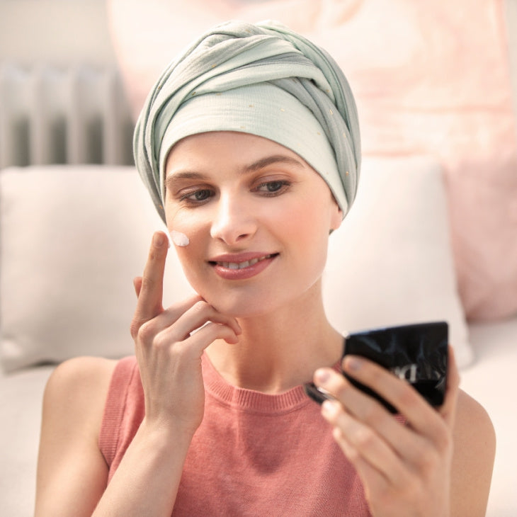 Hoe kies je tijdens kanker de beste producten voor je gezicht, hoofdhuid, lichaam en nagels?