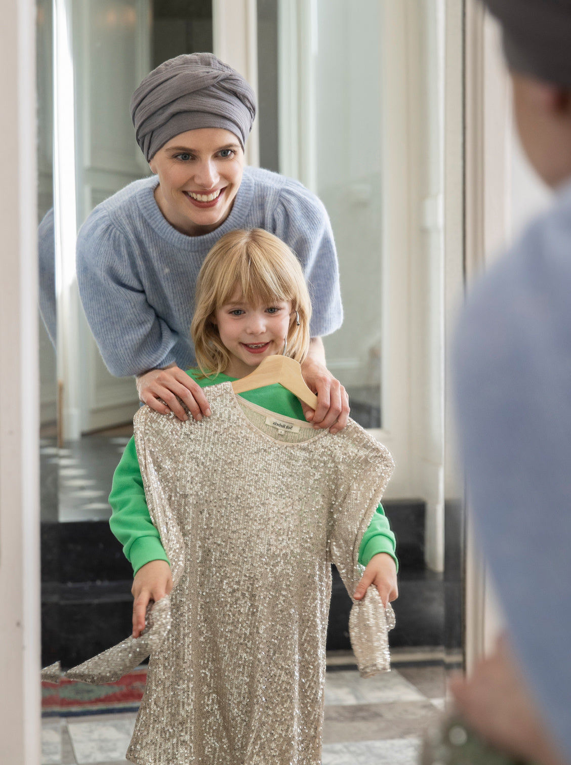 grijze sjaal chemo knopen