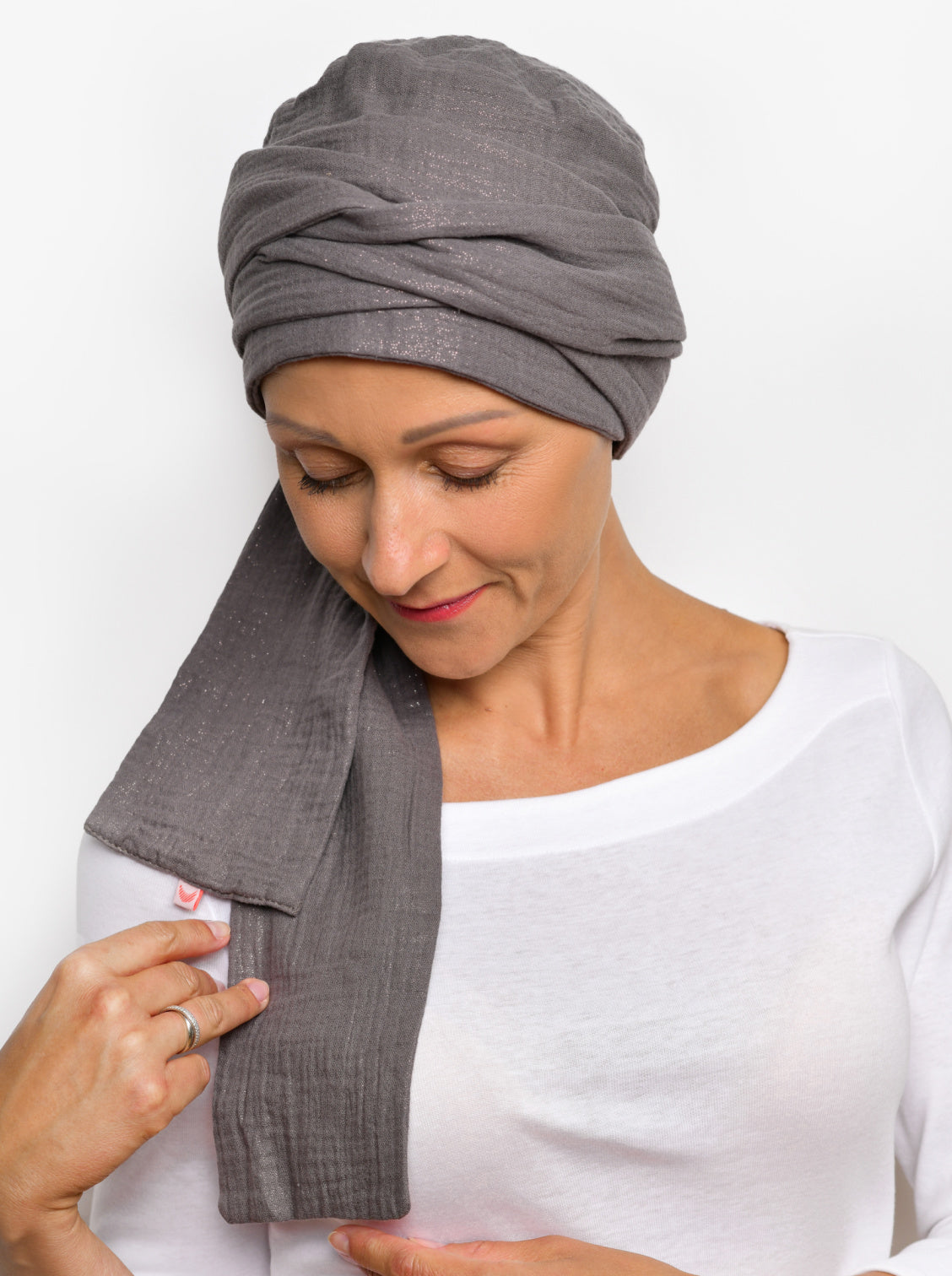 grijze sjaal chemo knopen