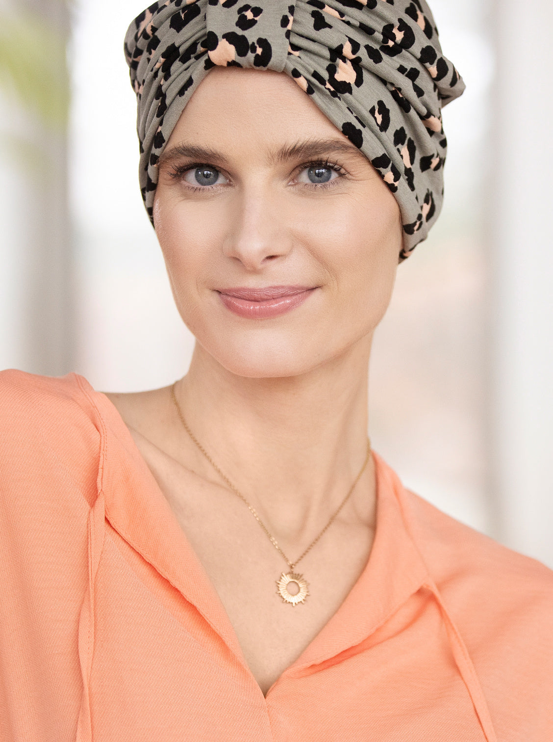 Turban chimio Sophia - Olive Leopard