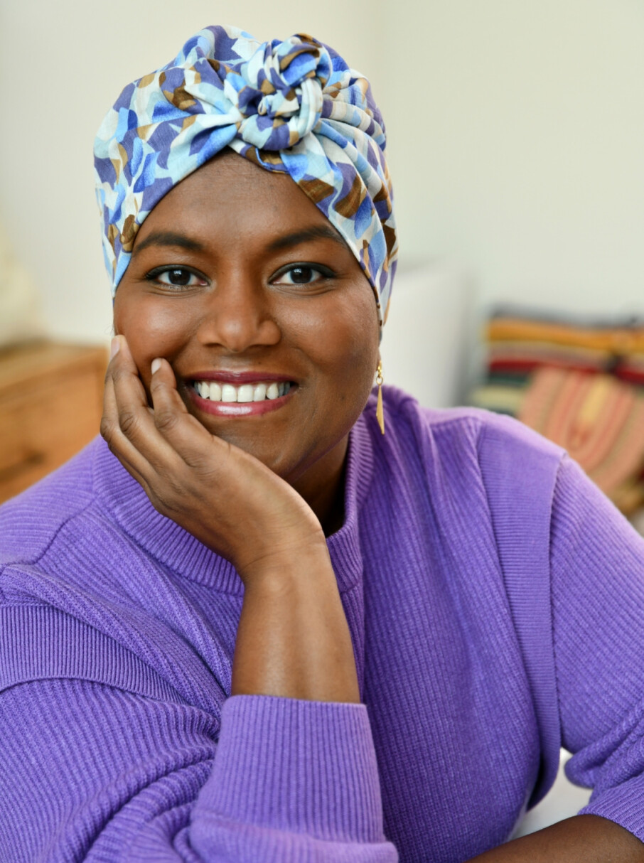 How to tie a head scarf for cancer patients 